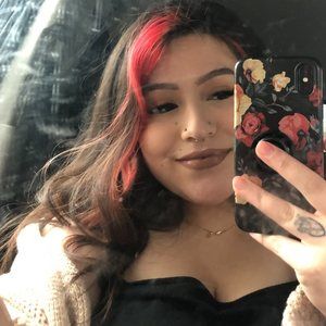 Meet your Posher, Alanis